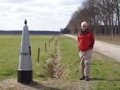 Nogmaals grenspaal 193 op de terugweg van een korte wandeling.