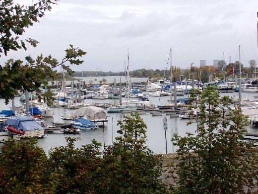 De jachthaven bij Ophoven.