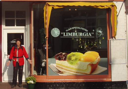 Limburgse?? Neen! Zuidlaarder vlaai.