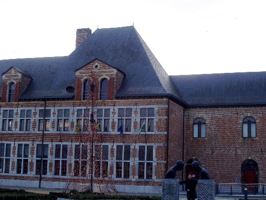 Het Nieuwe Stadhuis van Bree.