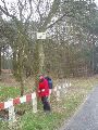 12u04: Wij vervolgen onze wandeling langs het Heuvelheidepad.