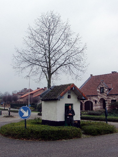      Mariakapelletje bij Oostereinde.