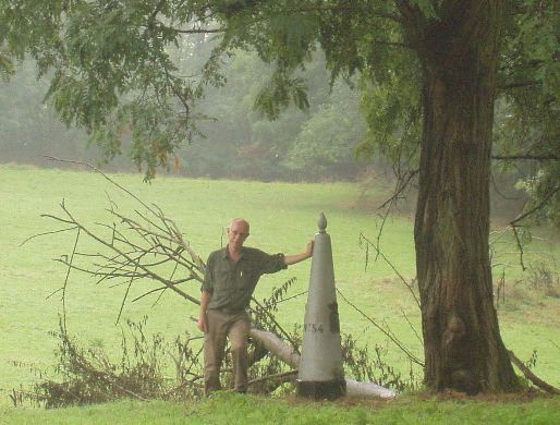 Na 40 minuten dwalen terug naar het westen langs de boszoom om de goed zichtbare GP 54 vast te leggen.