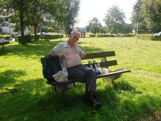 Lunch op een speelplaats in Aan de Maas.