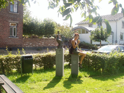 Bert, waterstanden en een haan.