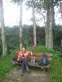 Aan de andere kant van weg staat de Duitse GS 205, weer langs een wegkruis. Hier hebben wij onze lunch genuttigd.