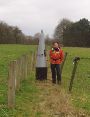 GP 157 beriekt door een korte bunktocht door de wei.