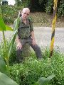 Na een wandeling van een uur Grenspaal 277 iets ten noorden van Jabeek gevonden. Oops 276 overgeslagen, voor een andere keer.