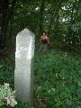 Toch tien minuten door een klein bos heen en weer moeten draven om Grenspaal 282 langs de boszoom te vinden.
