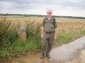 Nu hebben wij een U-bocht in de grens afgesneden om de grens weer bij paal 295 op te nemen.
