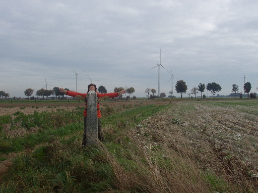 Bij 325Q begonnen wij een beetje melig te worden.