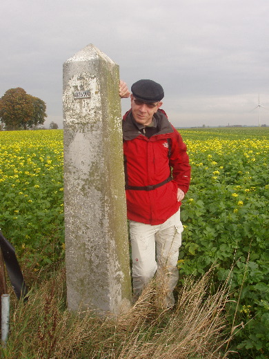 Grenspaal 325W was nog goed voor een leuke foto.