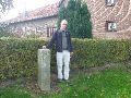 Grenspaal 335 langs de weg tussen Waldfeucht en Echterbos.
