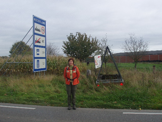 Gestart onder Posterholt bij de, nauwelijks zichtbare, grenspaal 356.