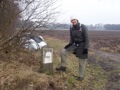 Stukje verder gereden en vanaf hier verder gelopen. Grenspaal 513.