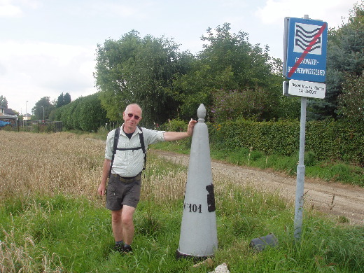 Een stukje door het boerenland gebunkt om GP 101 te vinden. ( De 103 vergeten!)