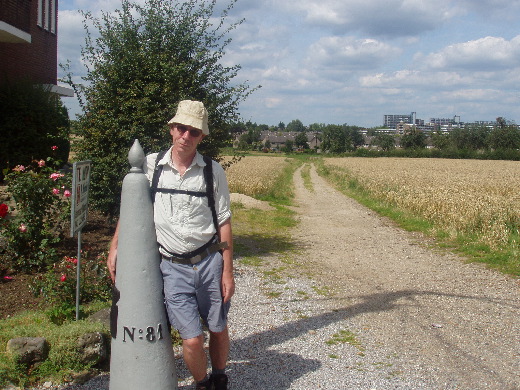 De GP 81 langs de weg naar Vroenhoeven, de Brusselse weg. Ons einddoel voor vandaag.